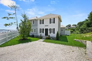 33 Oyster Pl Rd, Barnstable, MA 02635 - Photo 2