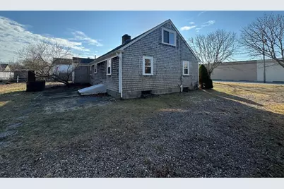131 Division St, Harwich, MA 02671 - Photo 34