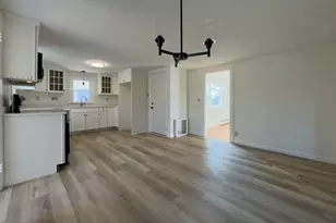 131 Division St, Harwich, MA 02671 - Photo 14