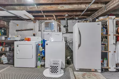 82 Cumberland Ave, North Attleboro, MA 02760 - Photo 18