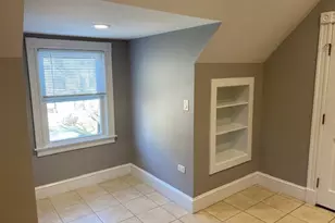 22 Howard St, Melrose, MA 02176 - Photo 4