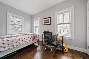 230 Bowen St, Boston, MA 02127 - Photo 8