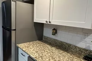 60 Bryon Rd, Boston, MA 02467 - Photo 8