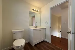 44 Reservoir St, Brockton, MA 02302 - Photo 16