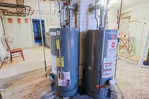 352 Barnes St, Fall River, MA 02723 - Photo 28