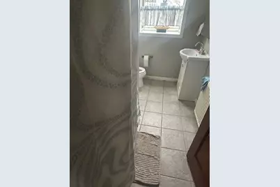 352 Barnes St, Fall River, MA 02723 - Photo 16