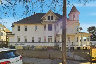 127 Dickinson St, Springfield, MA 01108 - Photo 36