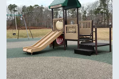 8 Driftwood Ln, Bourne, MA 02562 - Photo 32