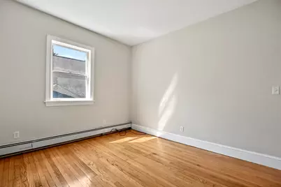 87 Broad St #2, Lynn, MA 01902 - Photo 4