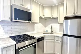 284 Montvale Ave, Woburn, MA 01801 - Photo 2