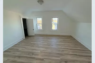 97 Dean St #3, Attleboro, MA 02703 - Photo 2