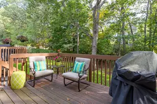 923 Lagrange St, Boston, MA 02132 - Photo 28