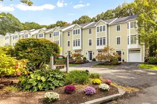 923 Lagrange St, Boston, MA 02132 - Photo 1