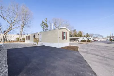 1346 Newport Ave #B-21, Attleboro, MA 02703 - Photo 2