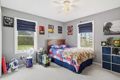 19 Greenwood St, Agawam, MA 01001 - Photo 24