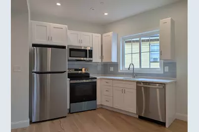 38 Regent St #2, Boston, MA 02119 - Photo 4