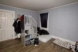 63 Pine St, Holyoke, MA 01040 - Photo 22