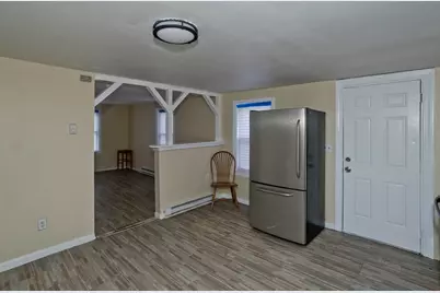 63 Pine St, Holyoke, MA 01040 - Photo 6