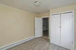 63 Pine St, Holyoke, MA 01040 - Photo 16