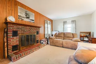 25 Haven St, Milford, MA 01757 - Photo 12