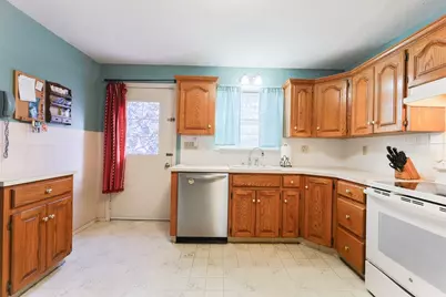 25 Haven Street, Milford, MA 01757 - Photo 2