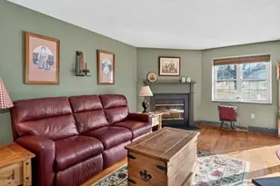 6 Chapman Pl, Leominster, MA 01453 - Photo 4