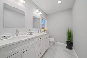 18 Simmonds Blvd, Randolph, MA 02368 - Photo 12