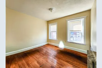 35 Abbotsford St. #3, Boston, MA 02121 - Photo 4