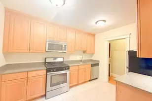 118 Riverway, Boston, MA 02215 - Photo 4