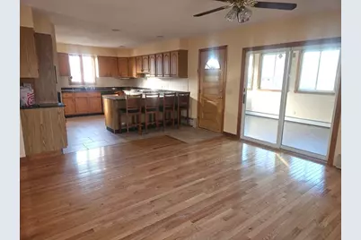 53 Howard Ave, New Bedford, MA 02745 - Photo 8