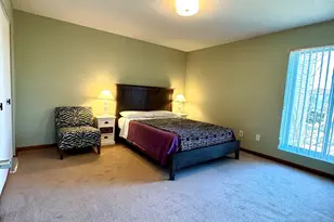 915 Hathaway Rd, New Bedford, MA 02740 - Photo 16