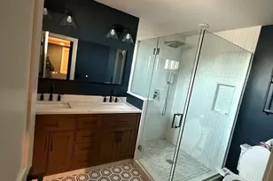 31 Boardman St, Boston, MA 02128 - Photo 6