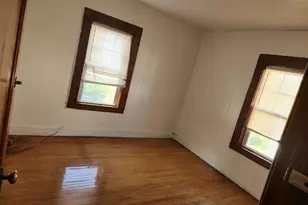 27 Virginia St, Springfield, MA 01108 - Photo 4