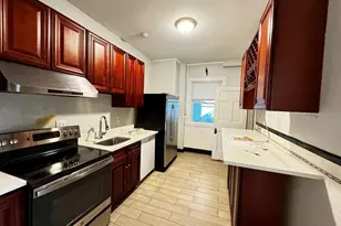 22 Gardner, Chelsea, MA 02150 - Photo 2