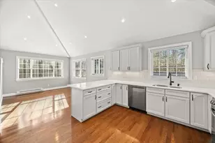 557 Forest St, Bridgewater, MA 02324 - Photo 8