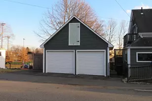 78 Middle St, Weymouth, MA 02189 - Photo 4