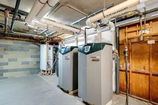 37 South St, Medford, MA 02155 - Photo 18