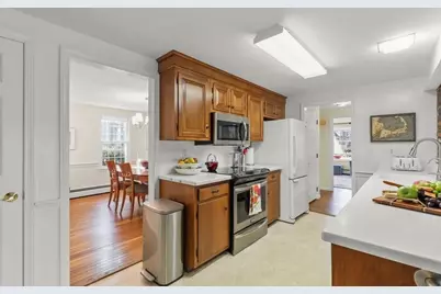 209 Waterside Dr, Falmouth, MA 02556 - Photo 10