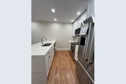 21 Carson St. #3, Boston, MA 02125 - Photo 2