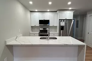 21 Carson St, Boston, MA 02125 - Photo 4