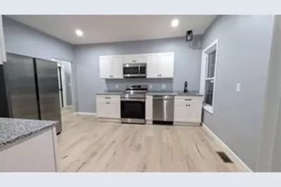 60 Dunham St #1, Attleboro, MA 02703 - Photo 4