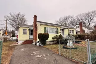 27 Ralwood Rd, Boston, MA 02136 - Photo 6