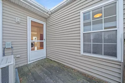 15 Vinton St #3, Boston, MA 02127 - Photo 20