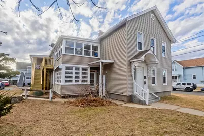 156 East St, Chicopee, MA 01020 - Photo 2