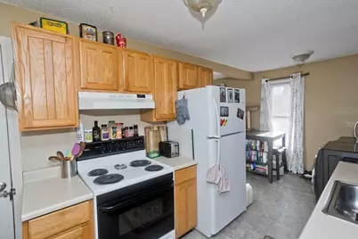 156 East St, Chicopee, MA 01020 - Photo 24