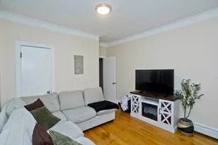 156 East St, Chicopee, MA 01020 - Photo 6