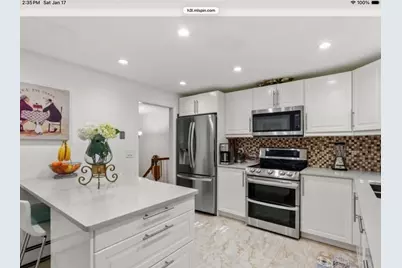 96 Washburn Avenue, Wellesley, MA 02481 - Photo 4