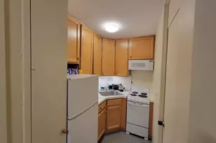 29 Concord Ave, Cambridge, MA 02138 - Photo 8