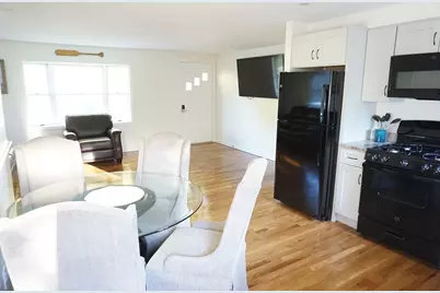 21 Heritage Cir, Falmouth, MA 02536 - Photo 8