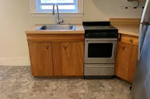 529 Pleasant St, Malden, MA 02148 - Photo 8